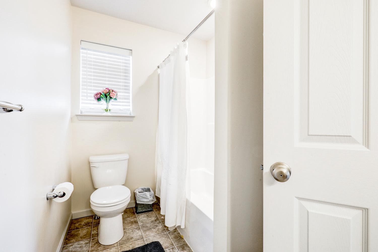 2224 Bridgeport Avenue photo 24