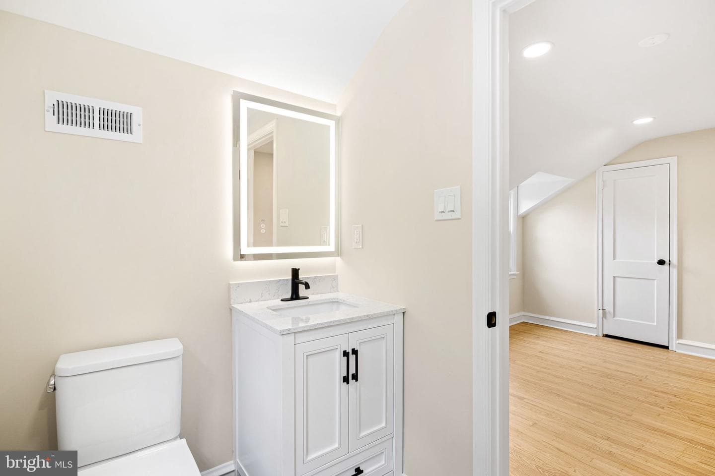 776 Brooke Road photo 33