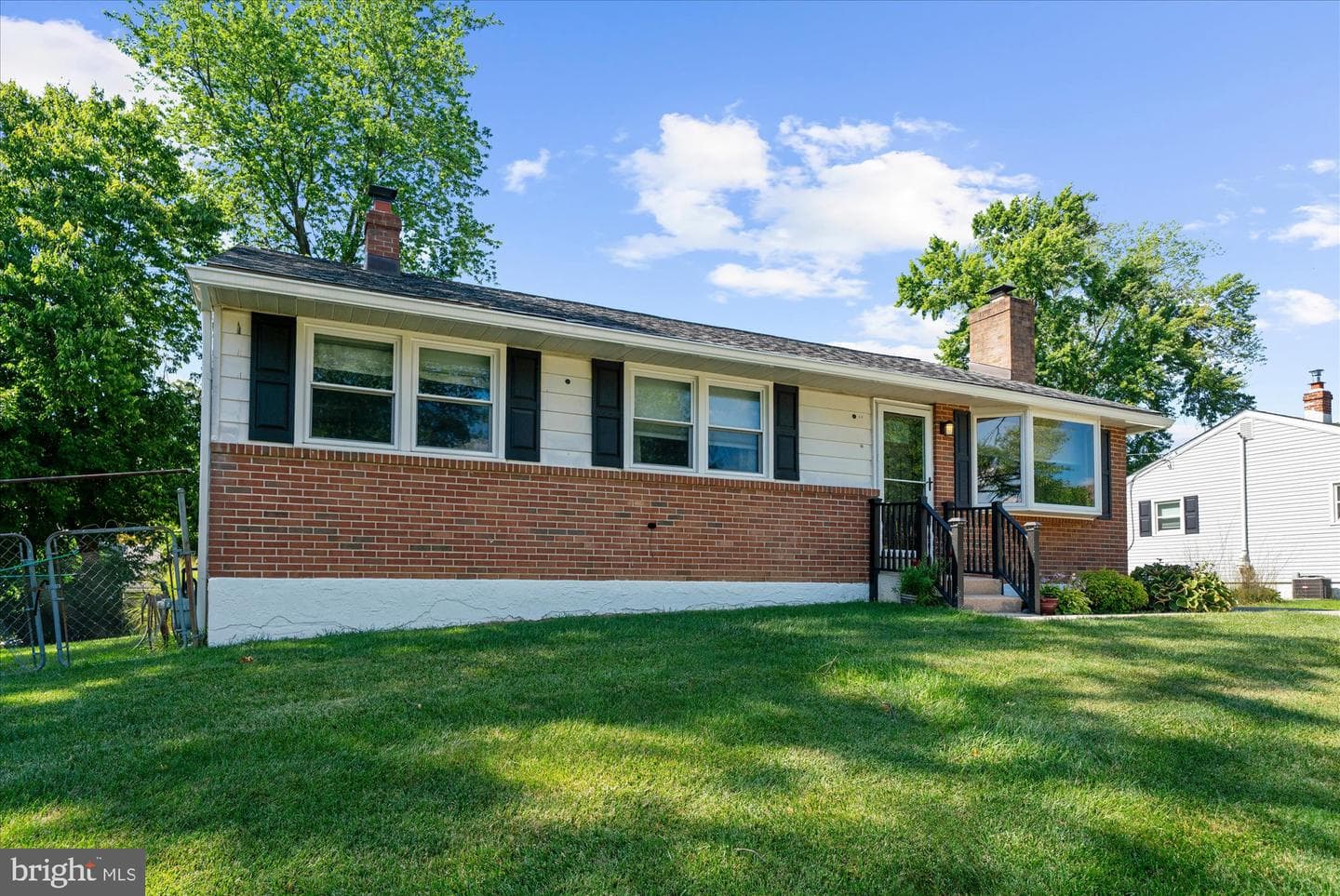 264 Westfall Avenue photo 3
