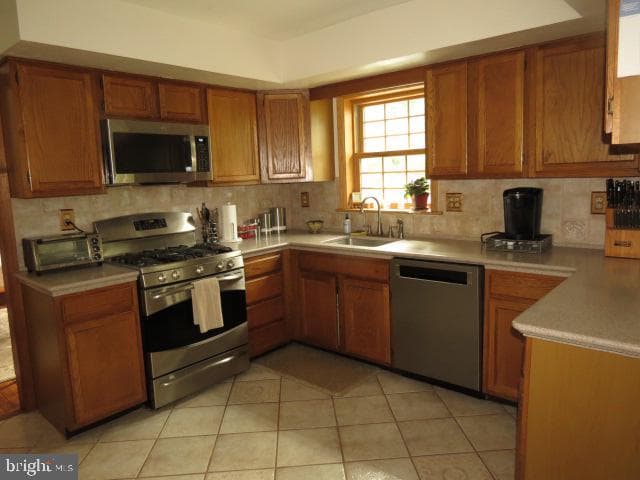 1120 Shepard Drive photo 20