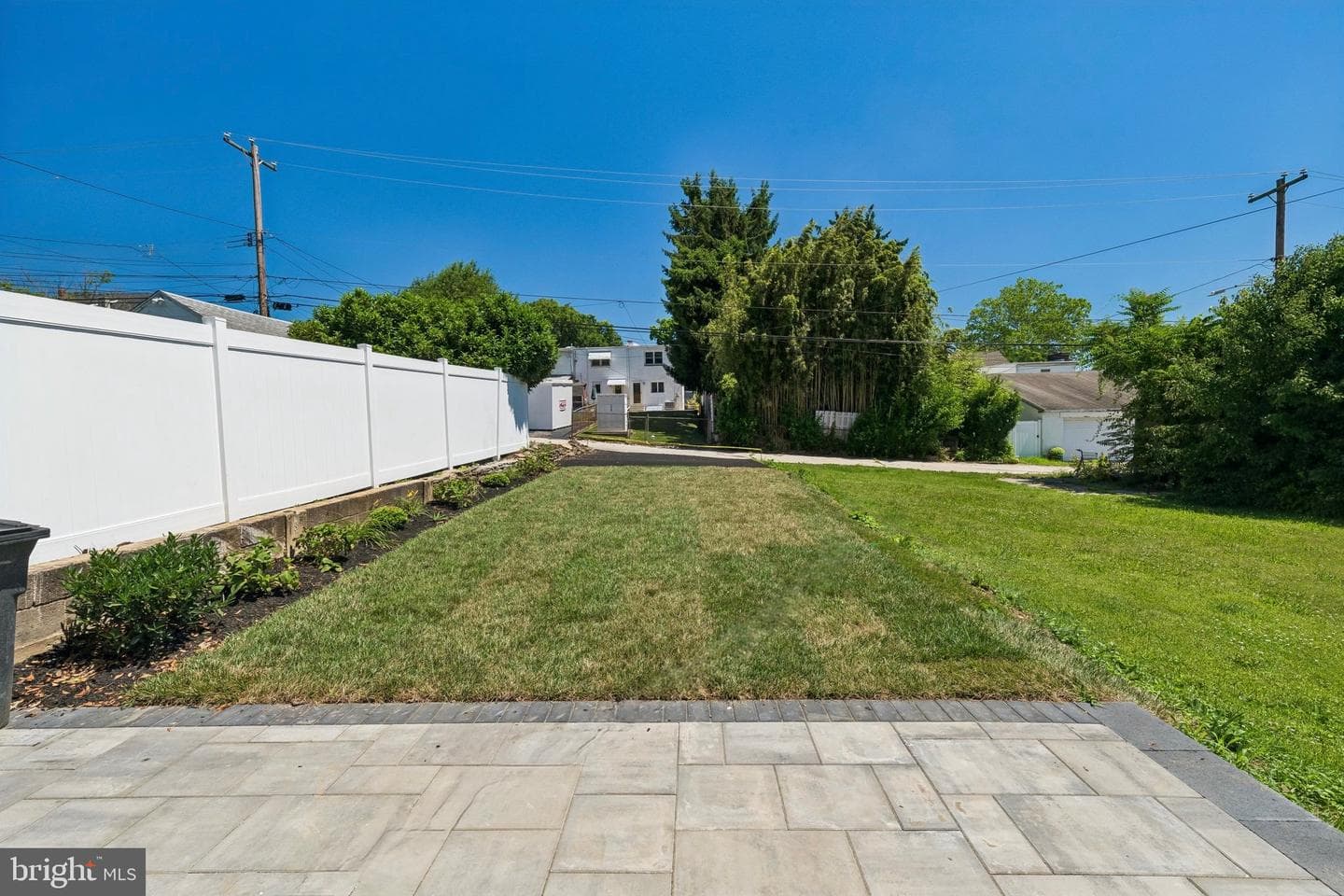 232 E 6th Avenue photo 38