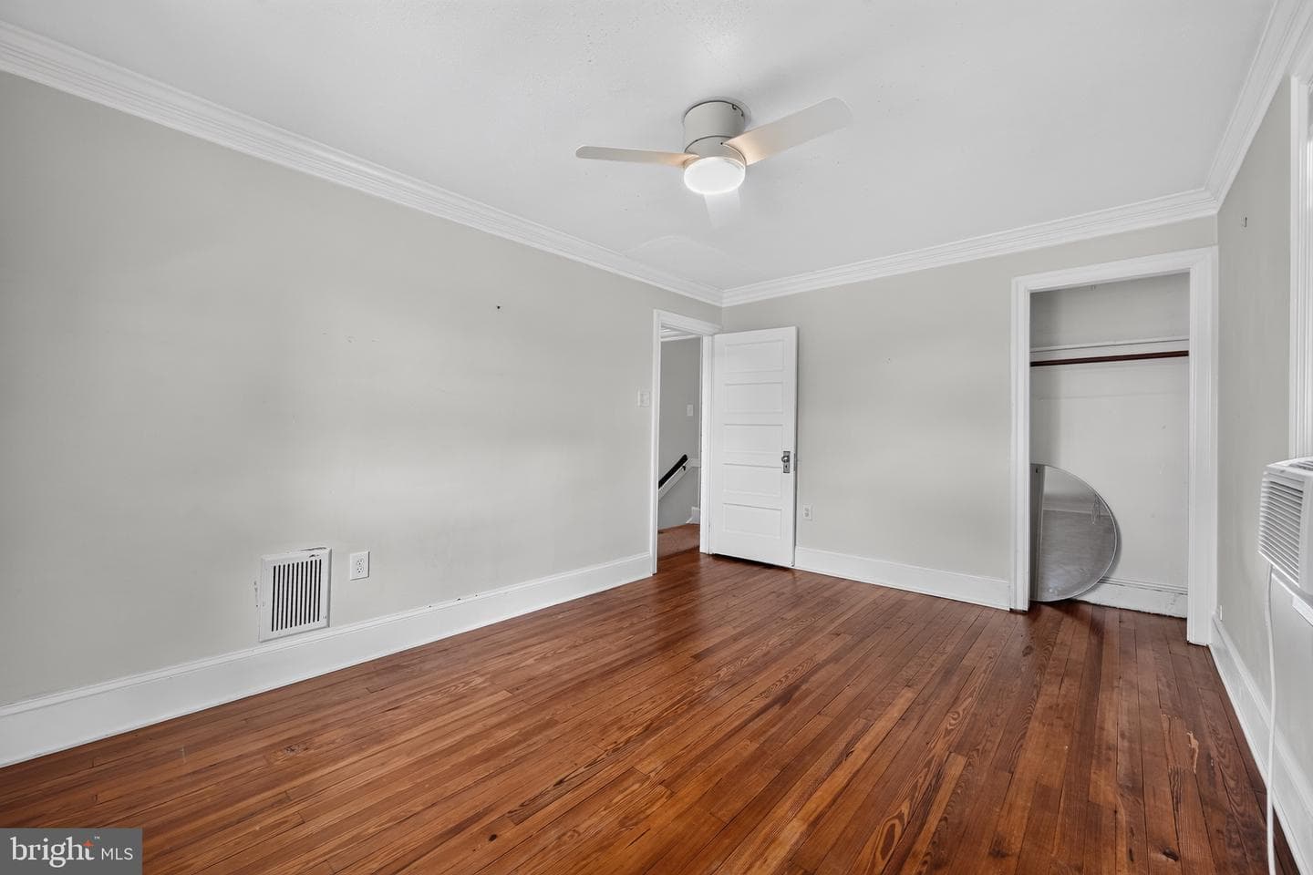 417 Summit Avenue photo 15