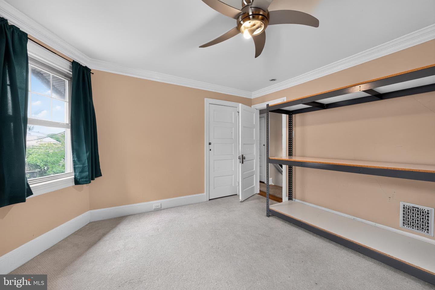 417 Summit Avenue photo 18