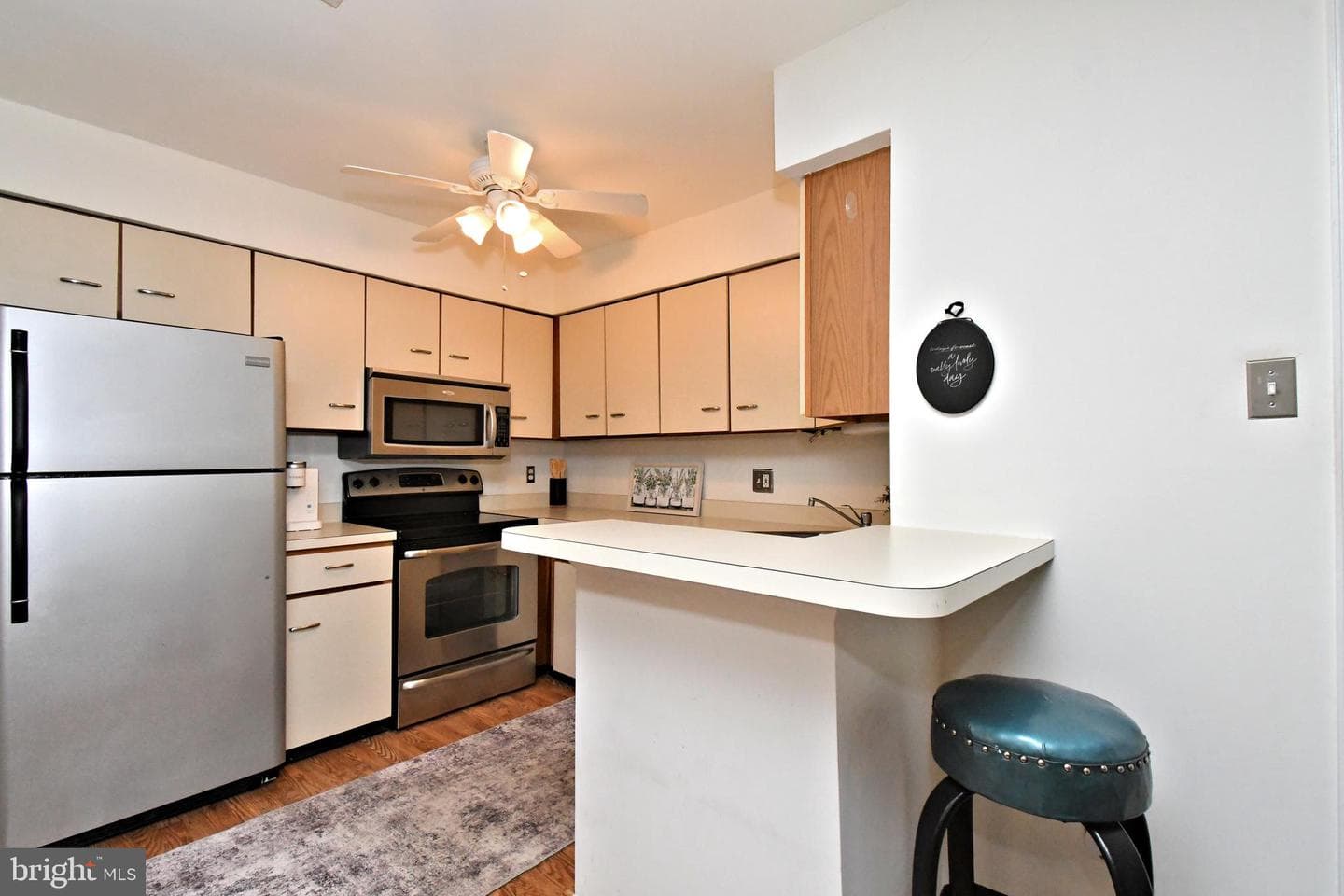 113 Foxmeadow Drive #condo 113 photo 12