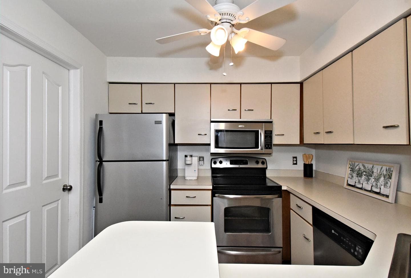 113 Foxmeadow Drive #condo 113 photo 13