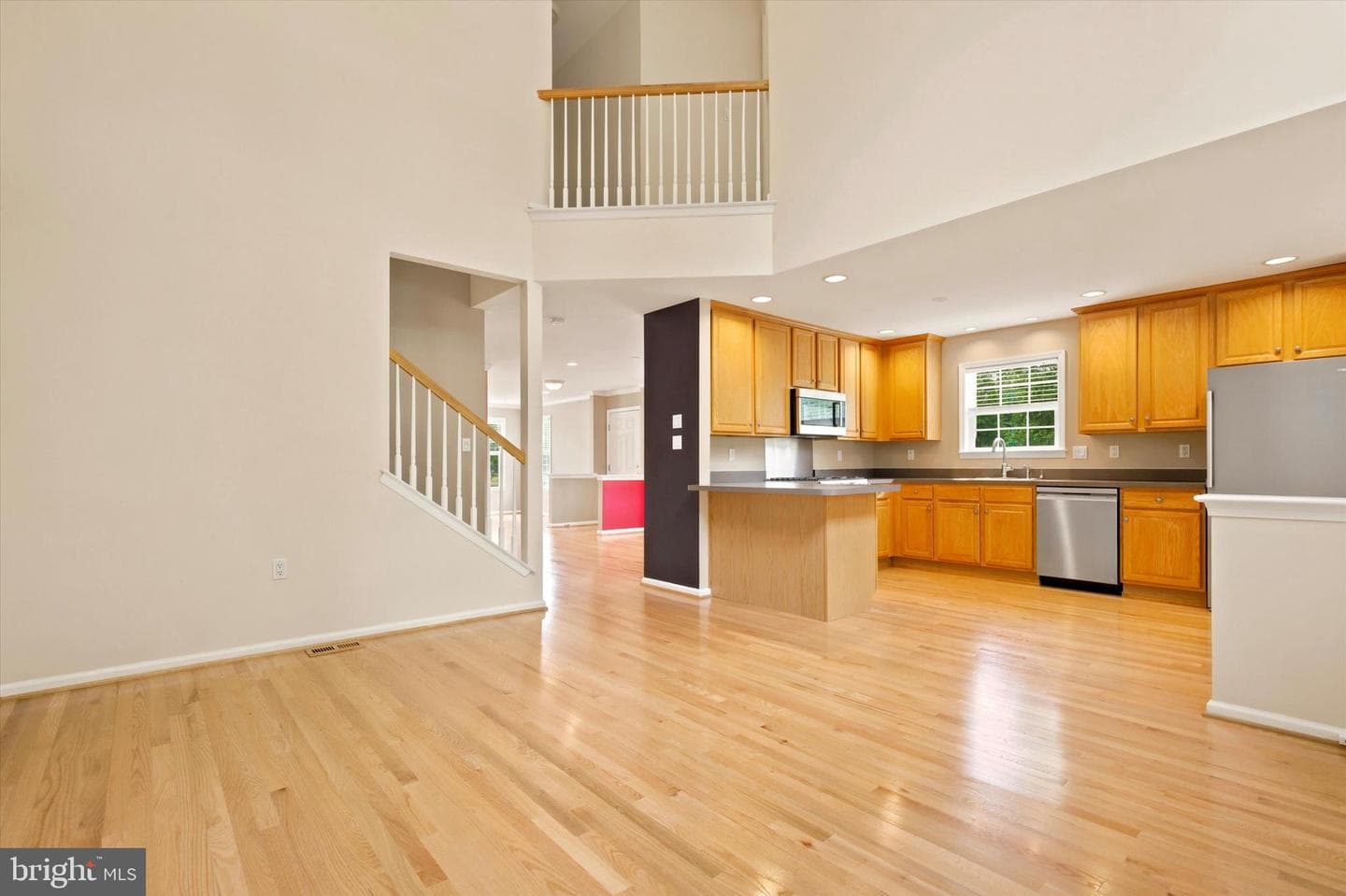 101 Raintree Crossing photo 11