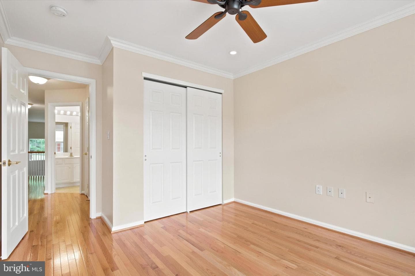 101 Raintree Crossing photo 25