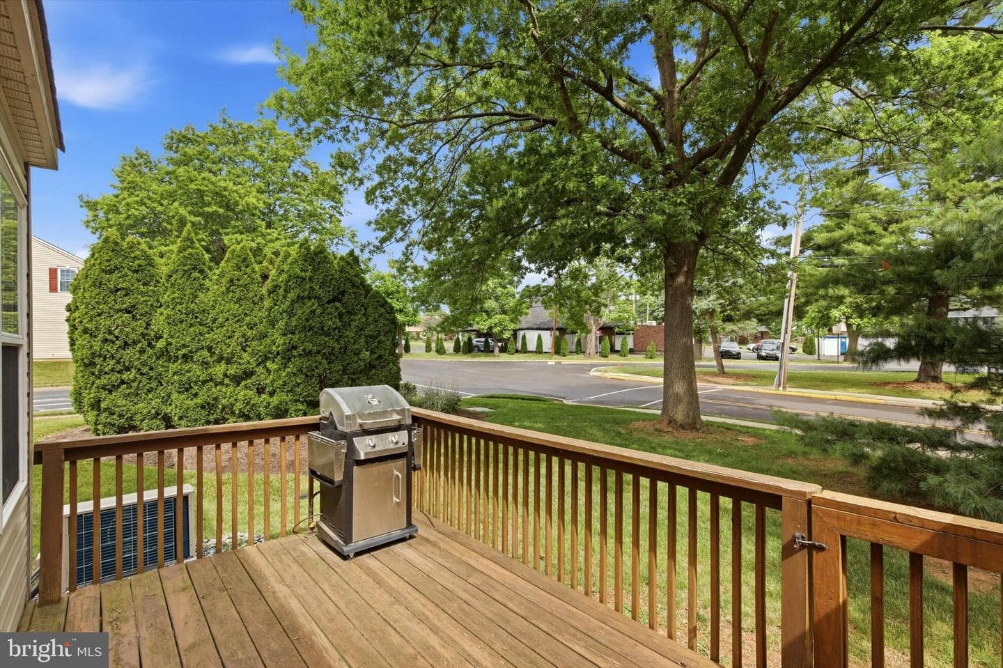 101 Raintree Crossing photo 35