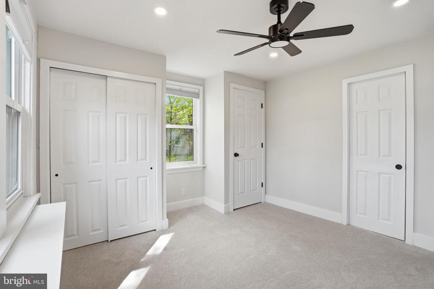 1306 W Orvilla Road photo 17