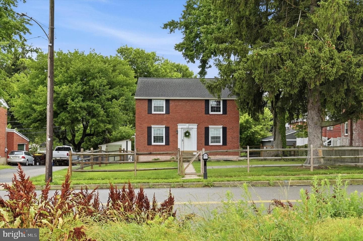 1732 Sterigere Street photo 4