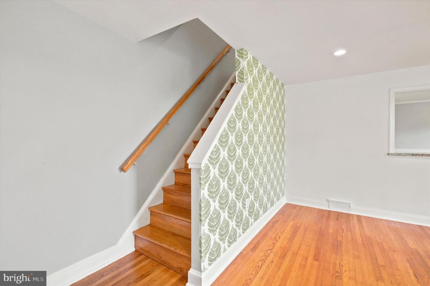 1732 Sterigere Street photo 7
