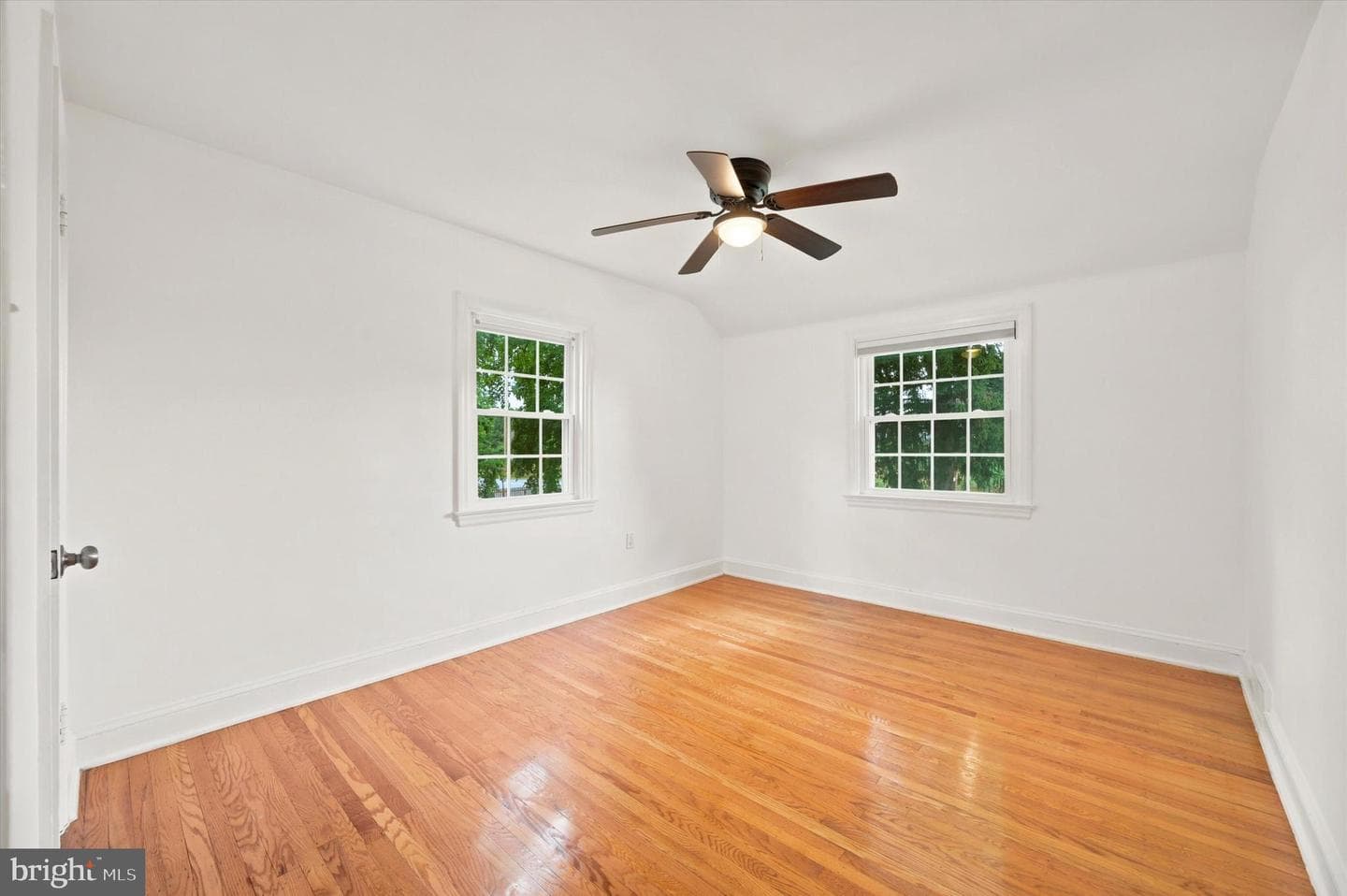 1732 Sterigere Street photo 9