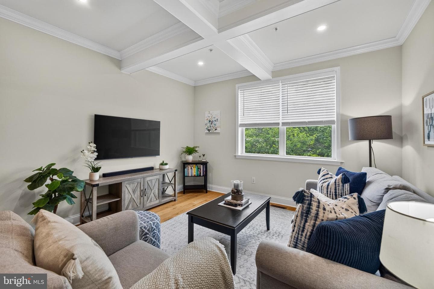 123 Colwell Lane photo 4