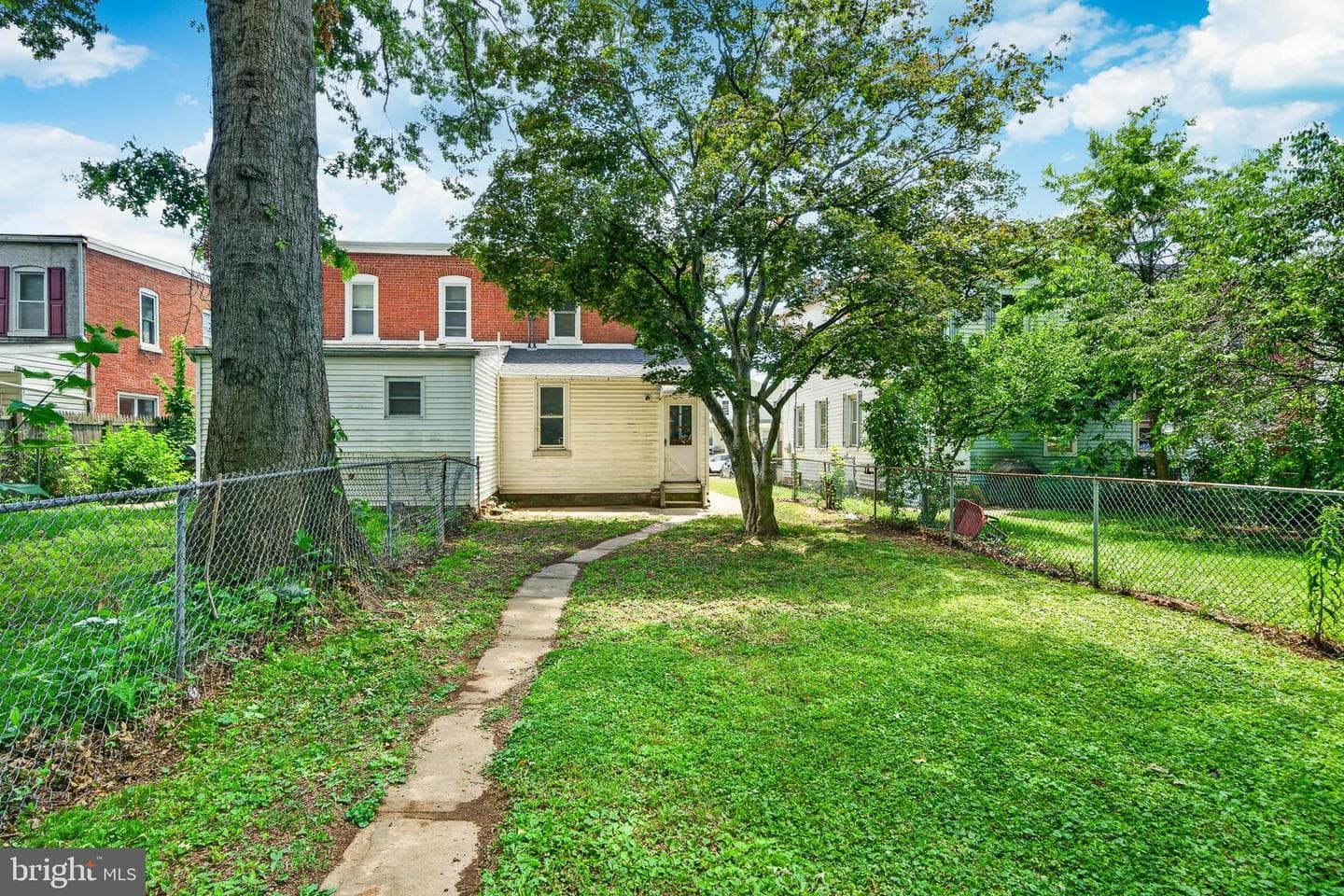 25 Sacco Road photo 32