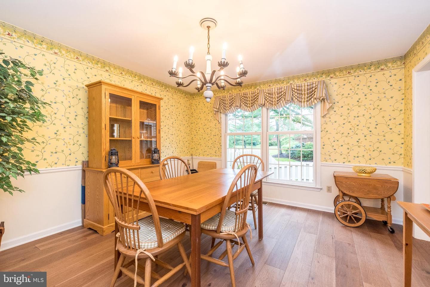 219 Nevin Lane photo 6