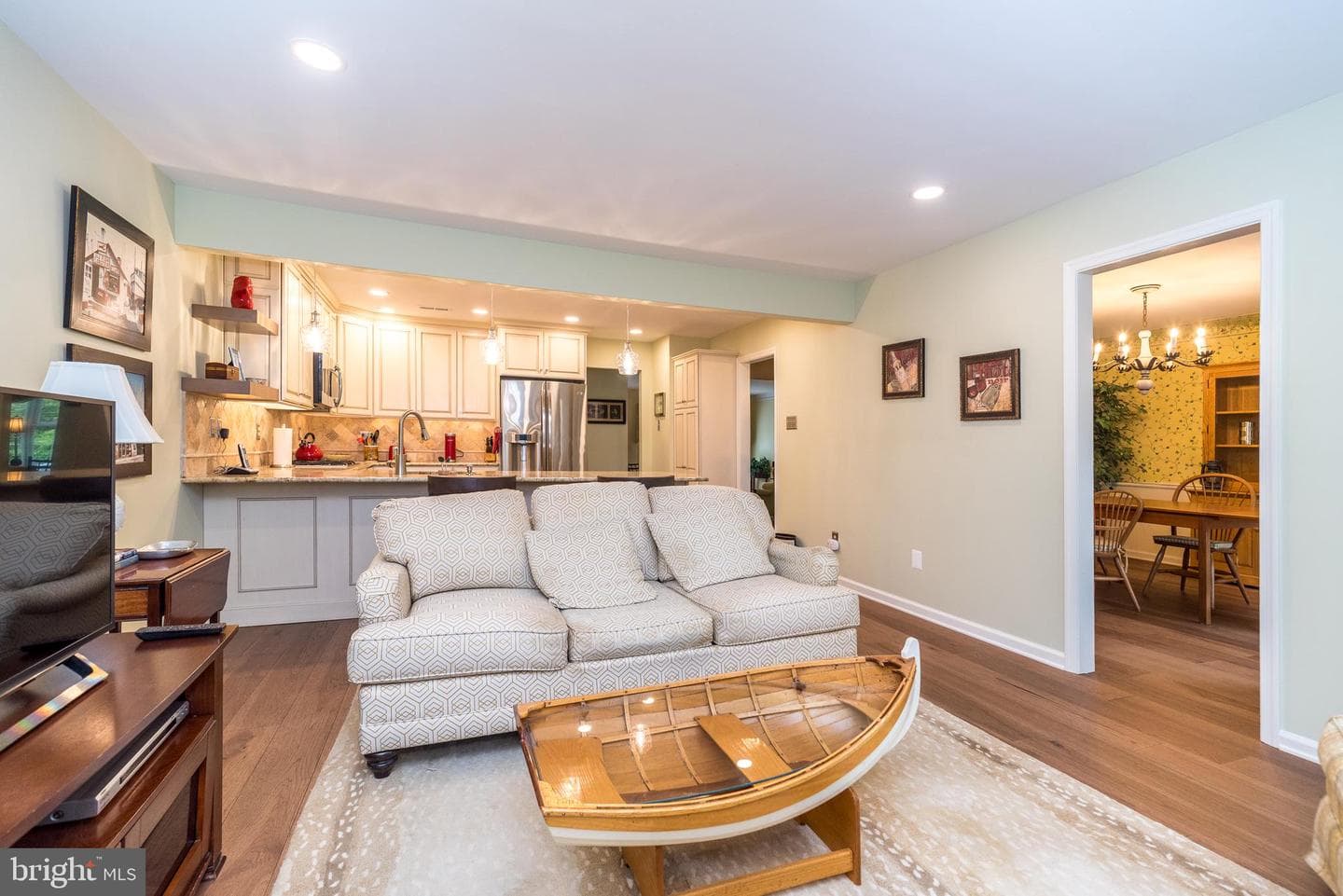 219 Nevin Lane photo 8