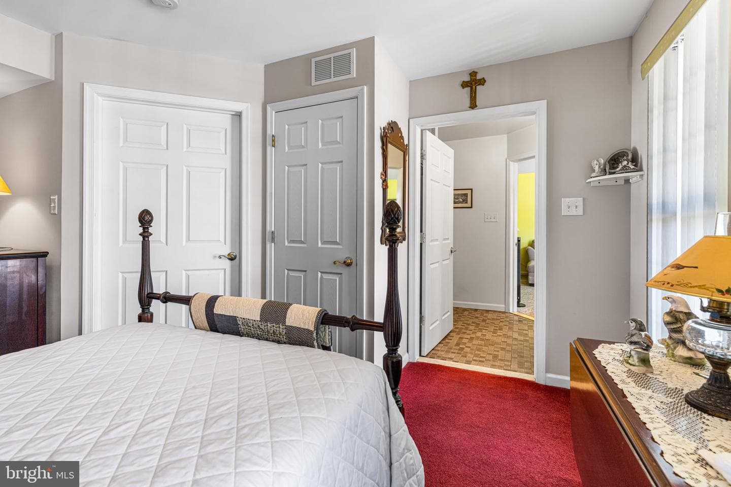 1637 Crestview Avenue photo 35