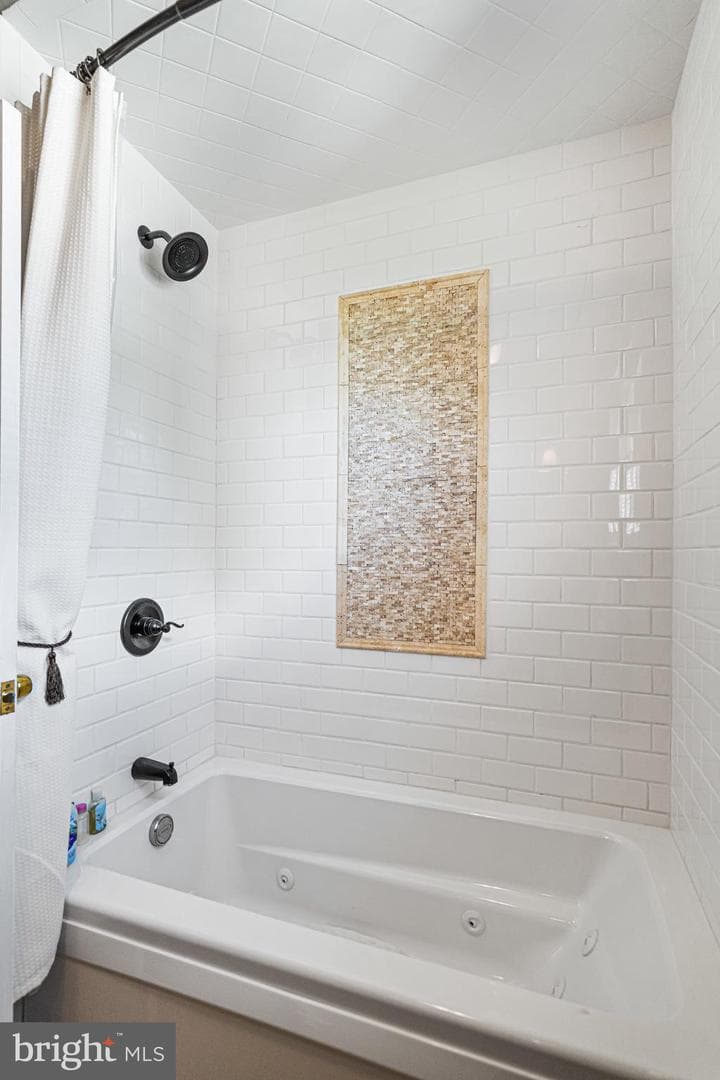 1637 Crestview Avenue photo 41