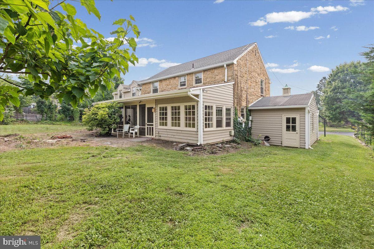 514 Summit Avenue photo 34