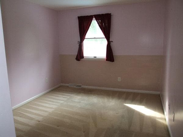 3236 Roxbury Road photo 15