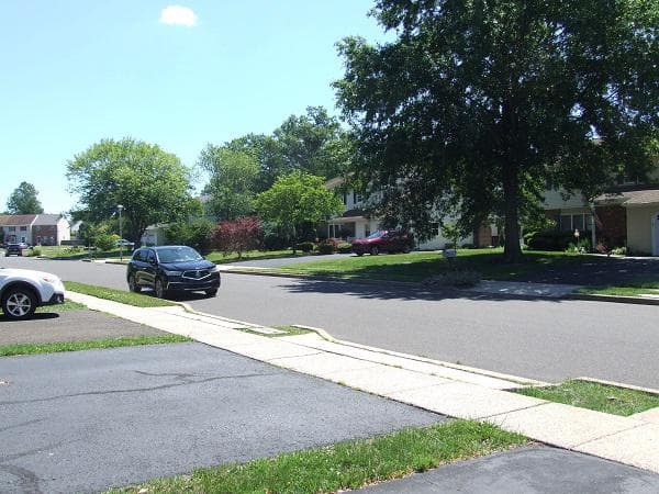 3236 Roxbury Road photo 38