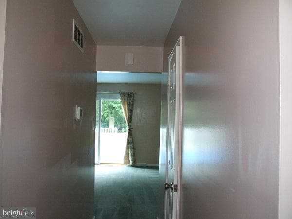 3236 Roxbury Road photo 9