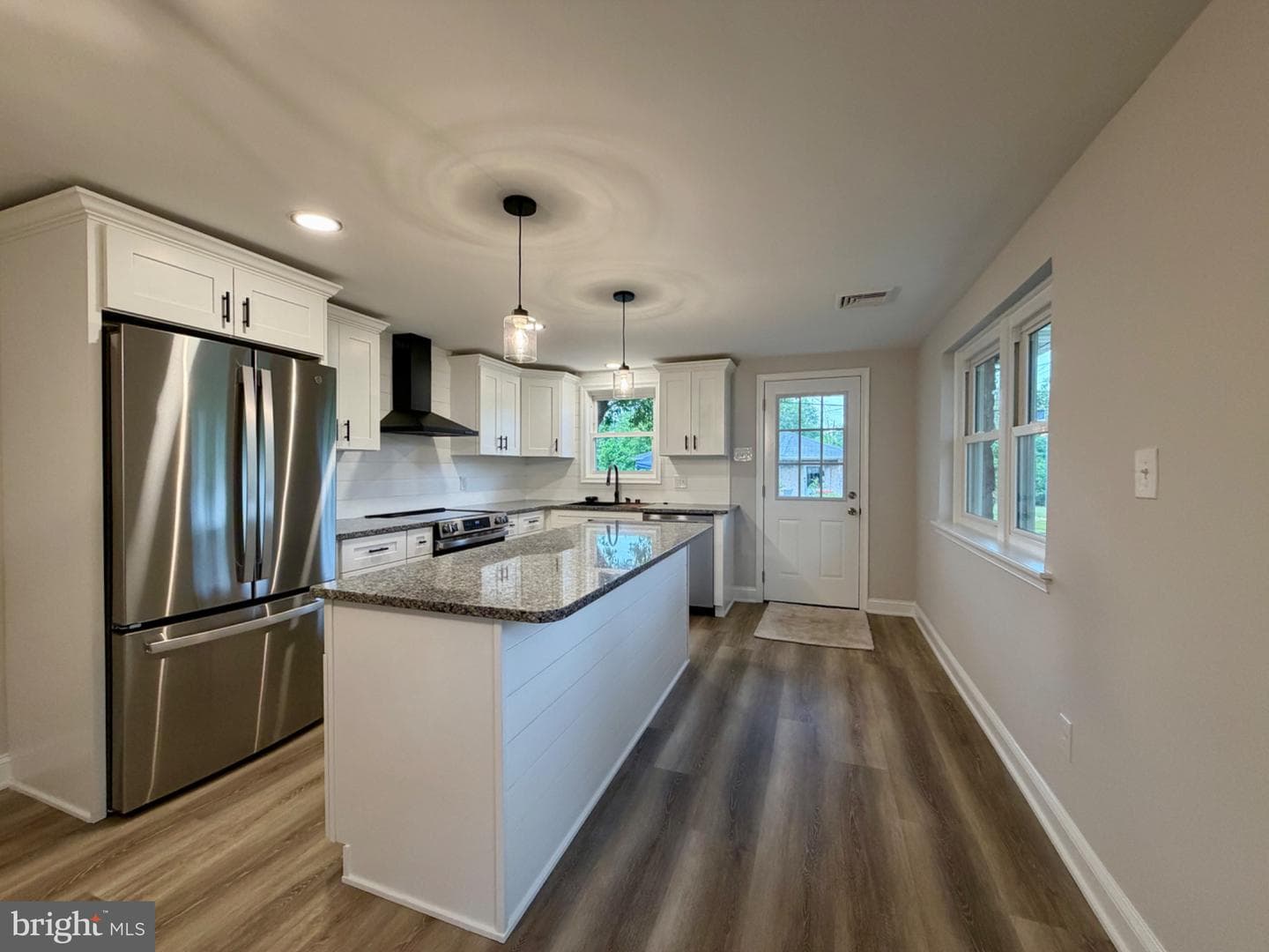 1238 Kauffman Road photo 5