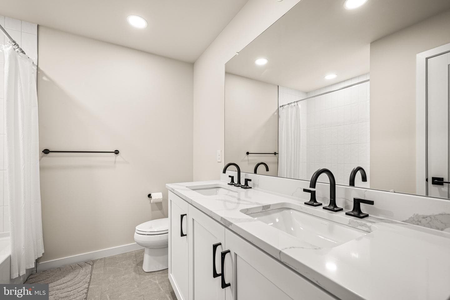 352 Aspen Way photo 25