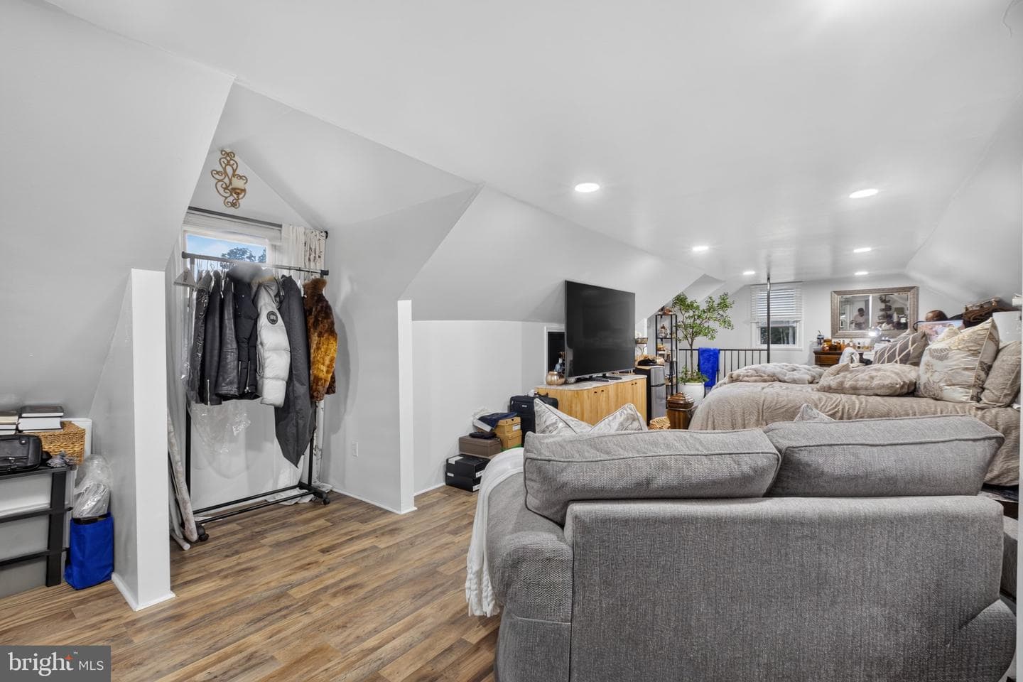 2931 Madison Avenue photo 15