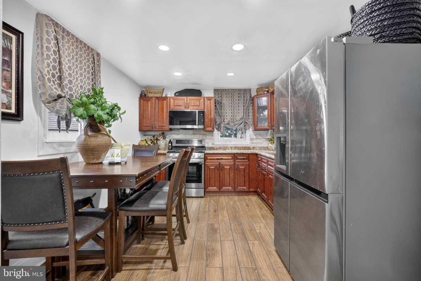 2931 Madison Avenue photo 6