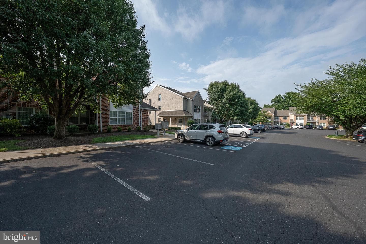 210 Glen Lane photo 42