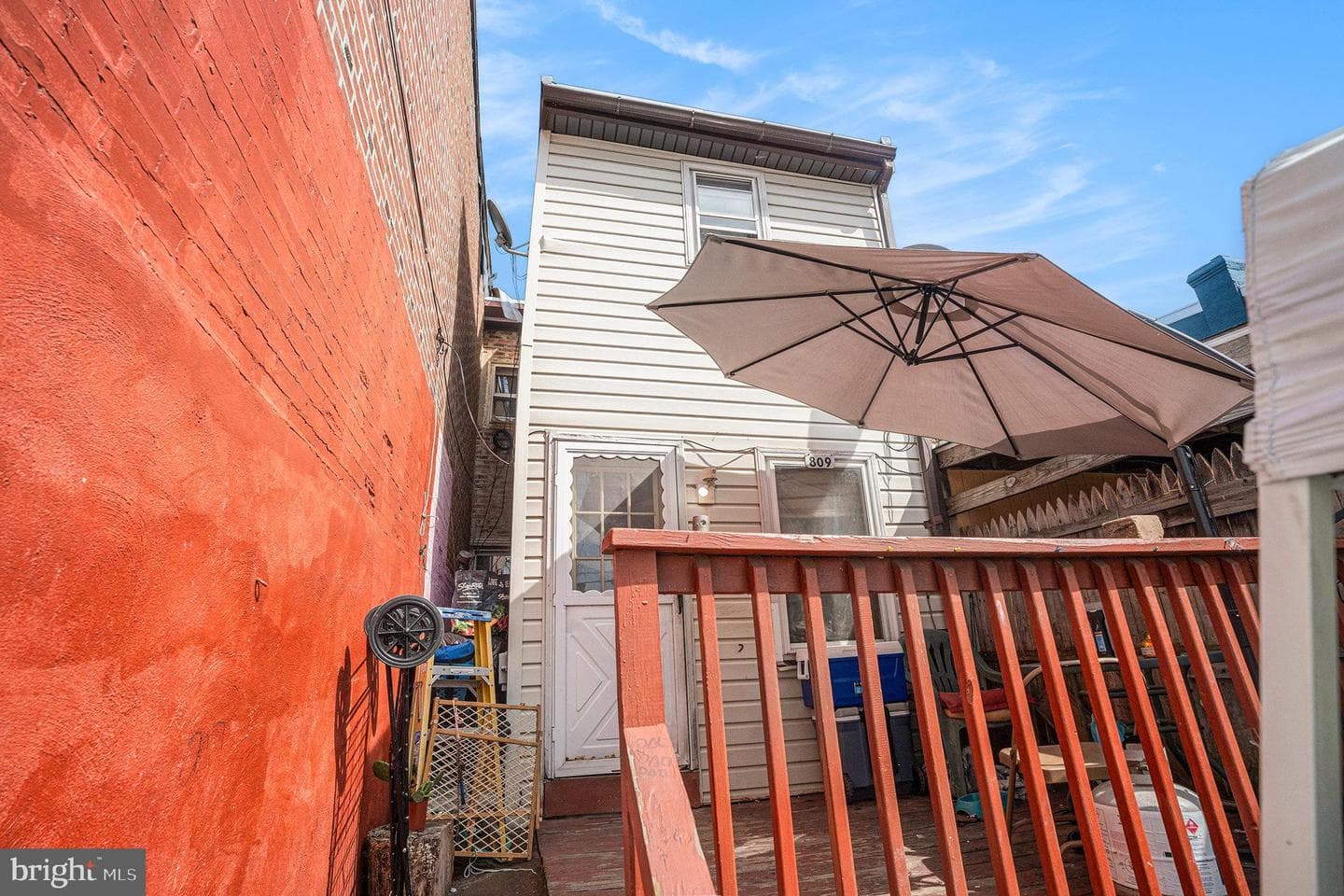 809 George Street photo 19