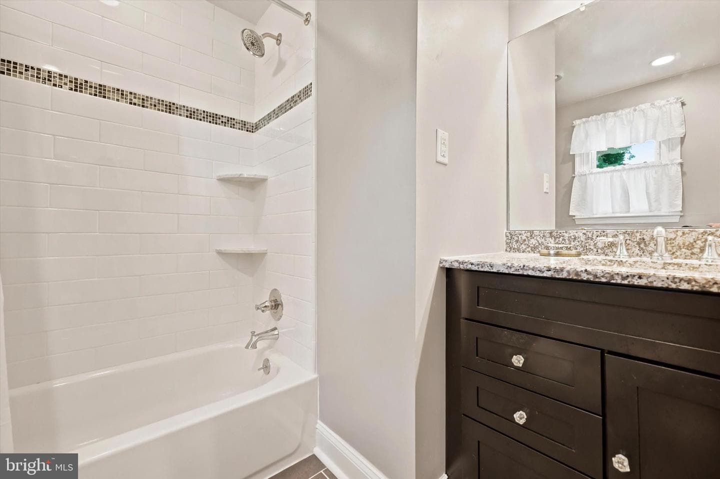2229 Oakwyn Road photo 23