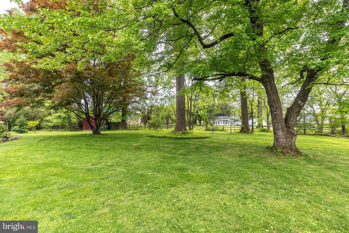 534 Pinney Road photo 25