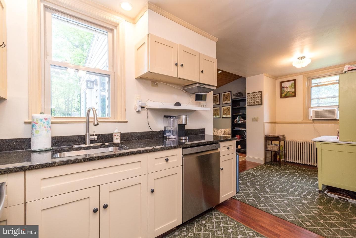 534 Pinney Road photo 7