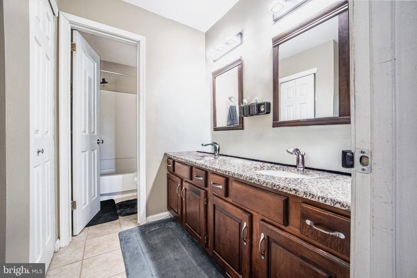 337 Pondview Drive photo 14