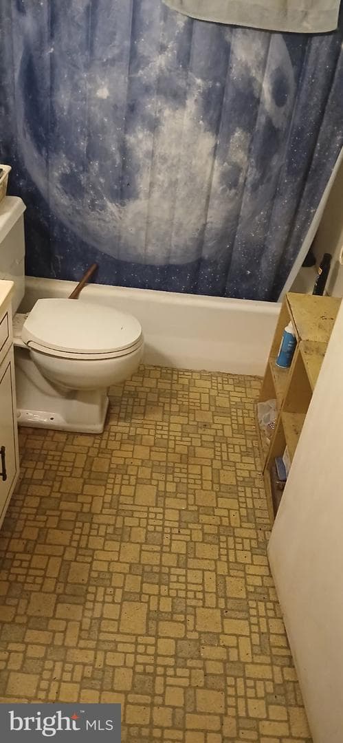 651 N Price Street photo 4