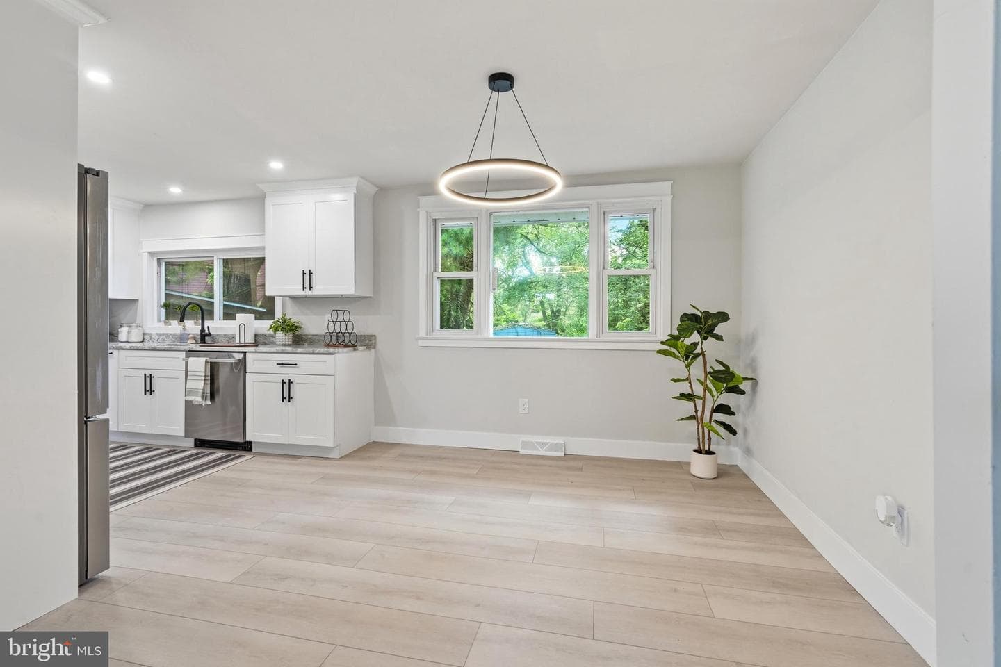 422 Privet Road photo 5
