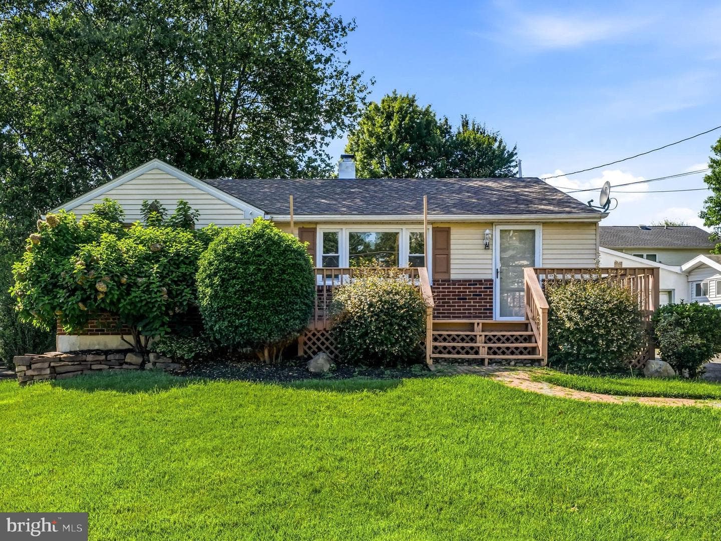 234 Garden Avenue, Horsham