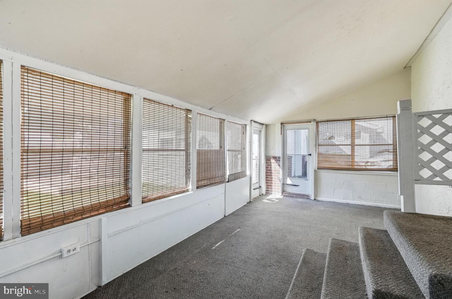 234 Garden Avenue photo 11