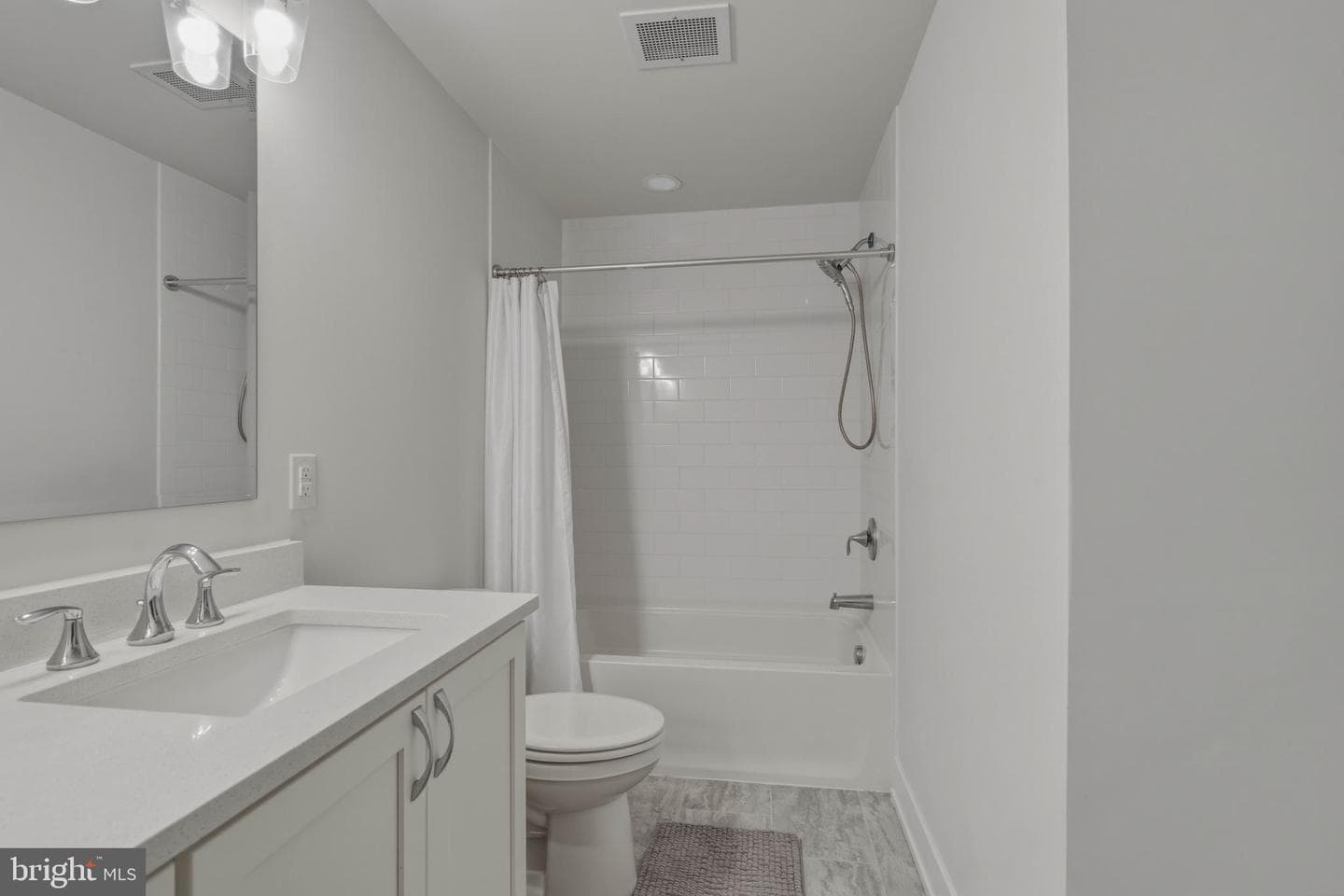 2001 Hyview Terrace photo 32
