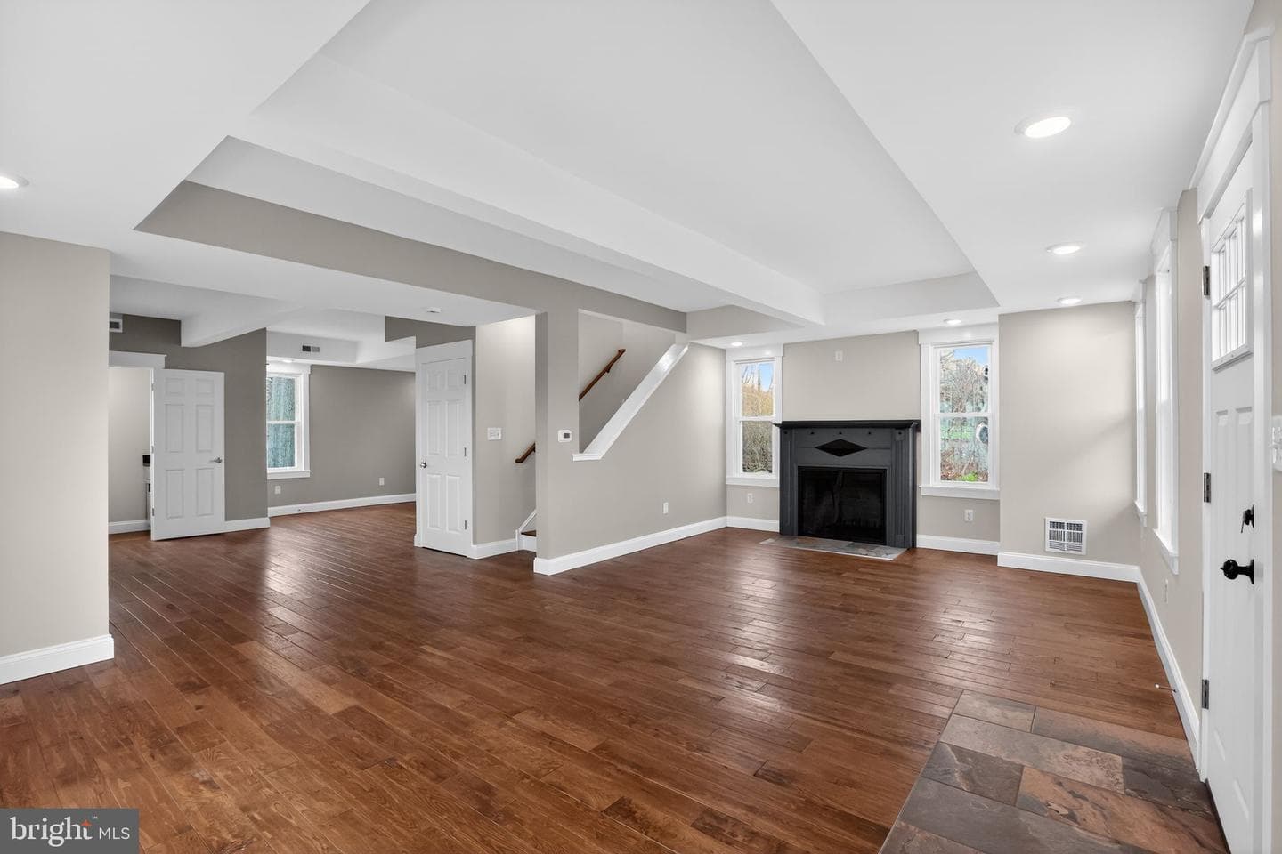 128 Maugers Mill Road photo 4