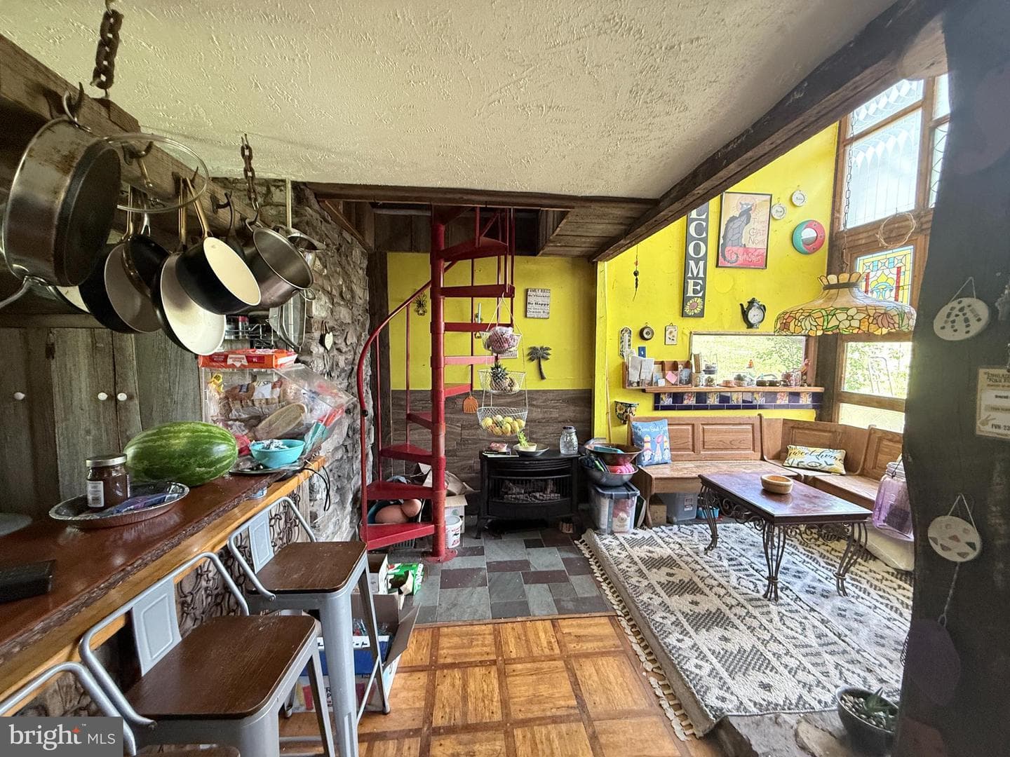 1630 Salford St photo 7
