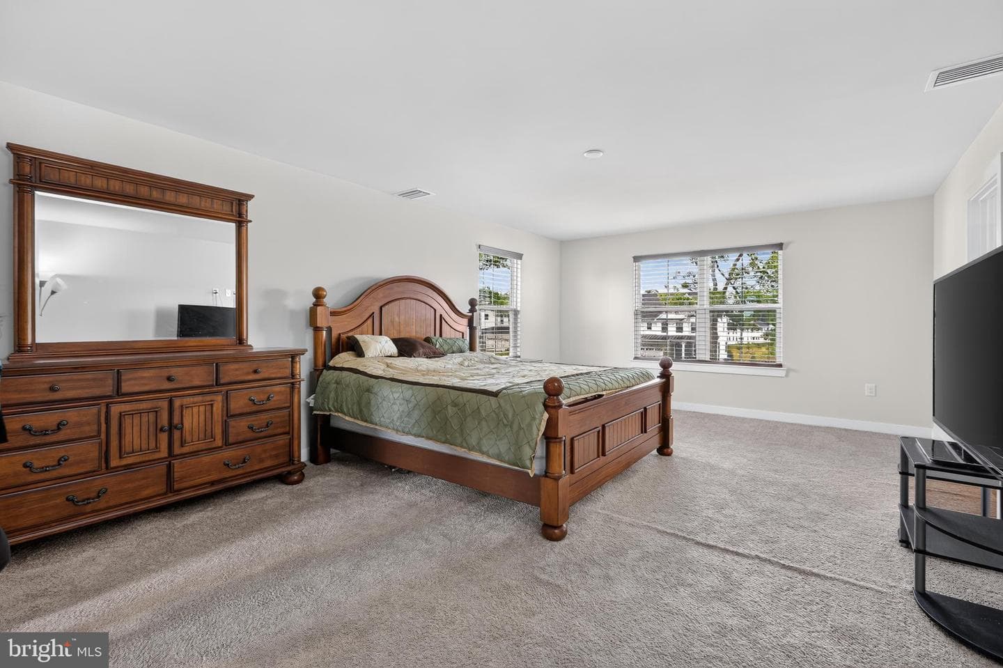 1061 Lifford Road photo 18