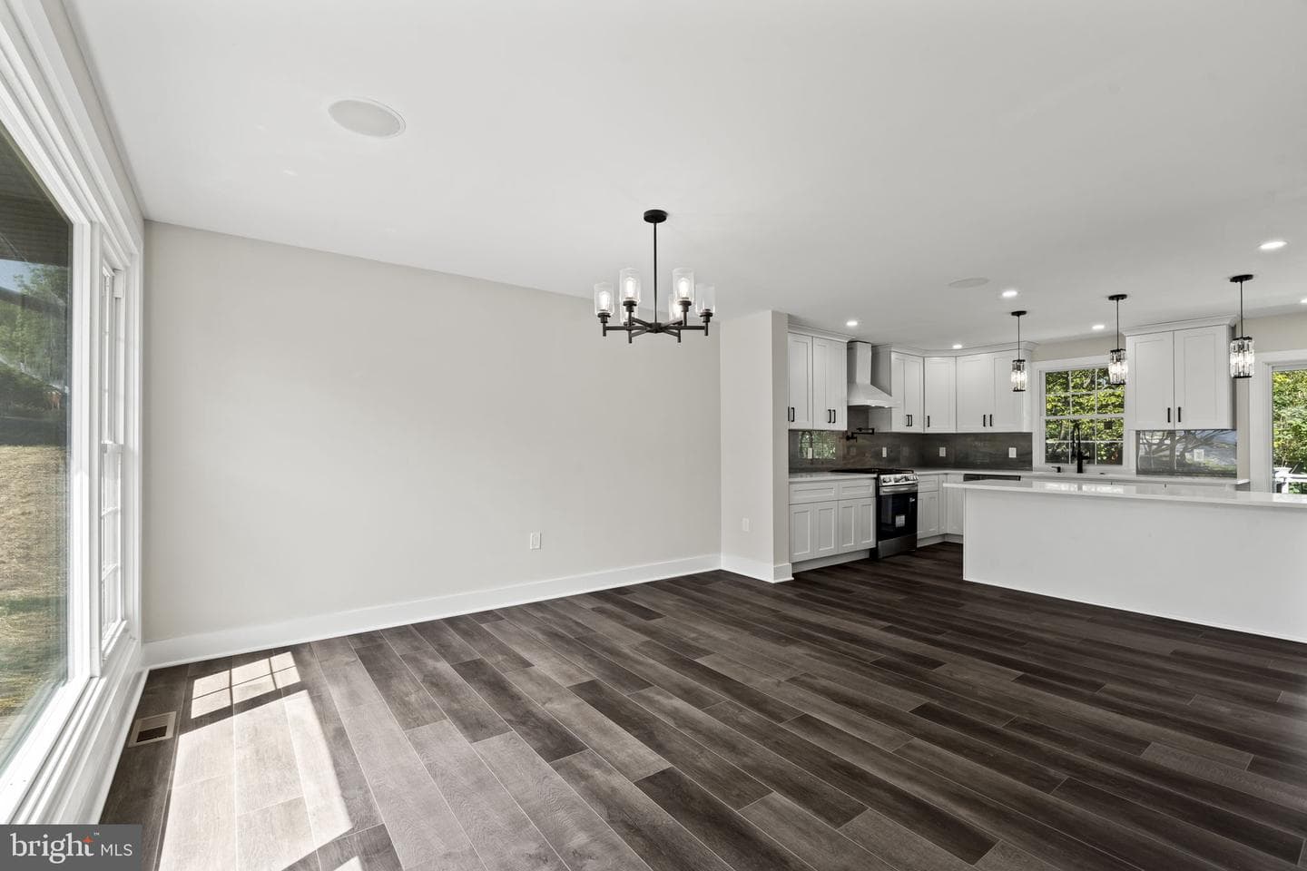 204 Cambridge Road photo 10