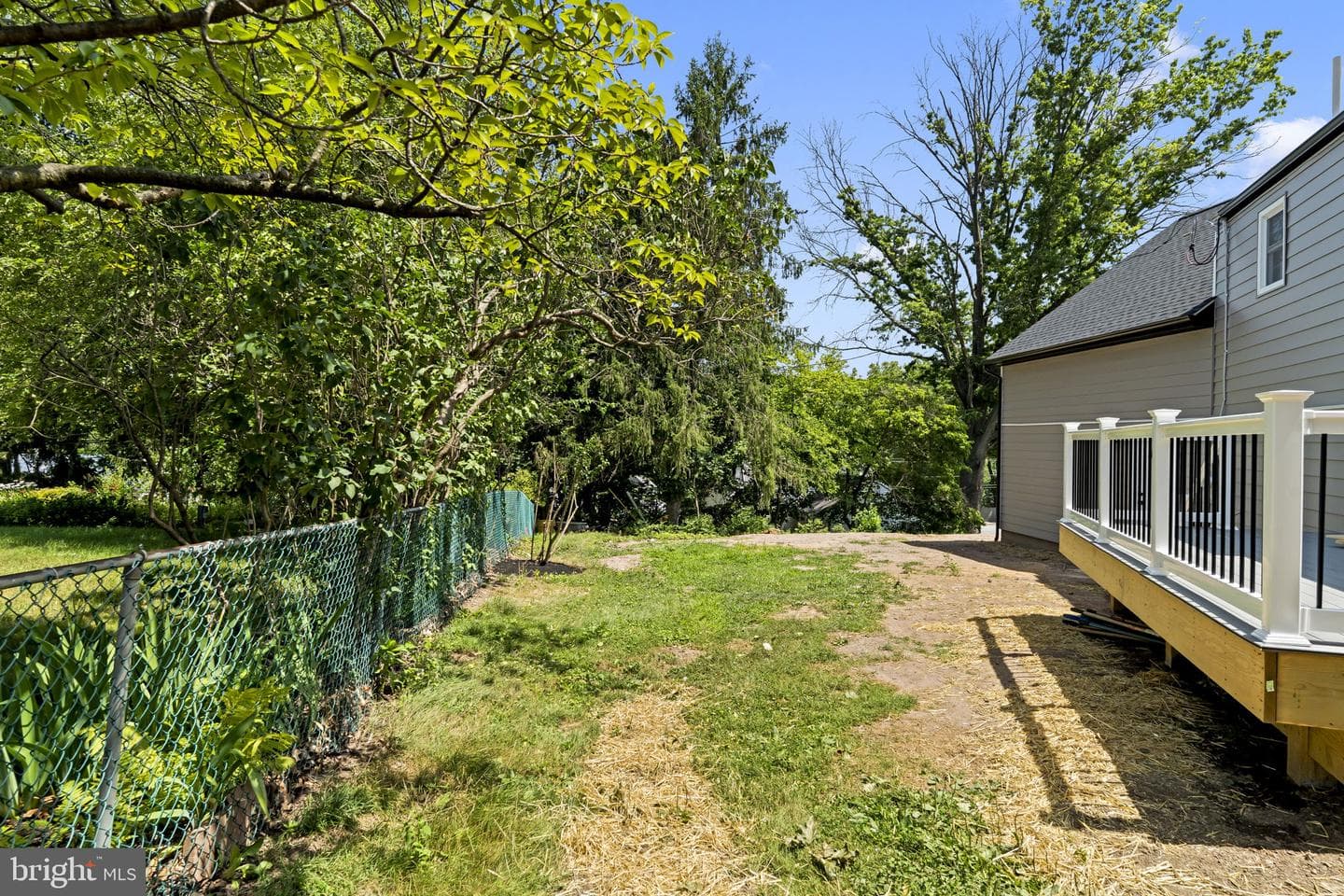 204 Cambridge Road photo 46