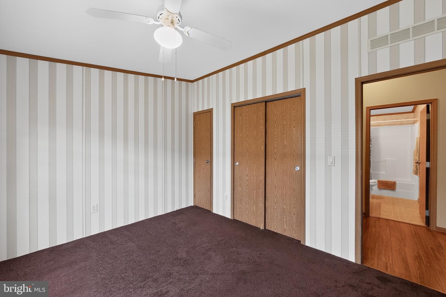 118 Dyer Court photo 22