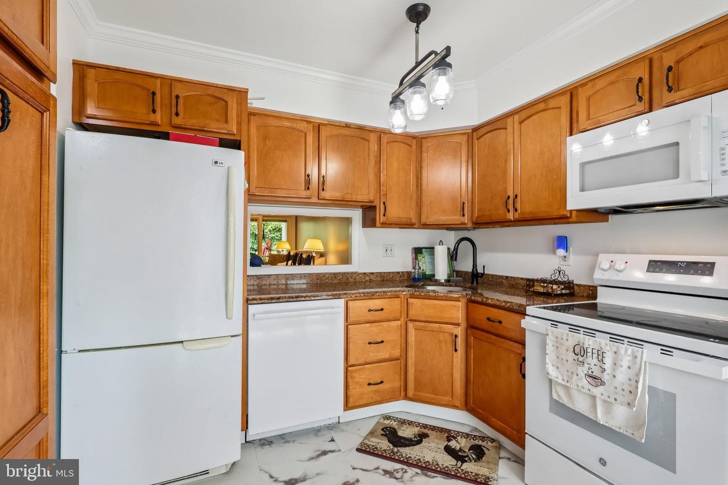 550 York Road N #13-B photo 15