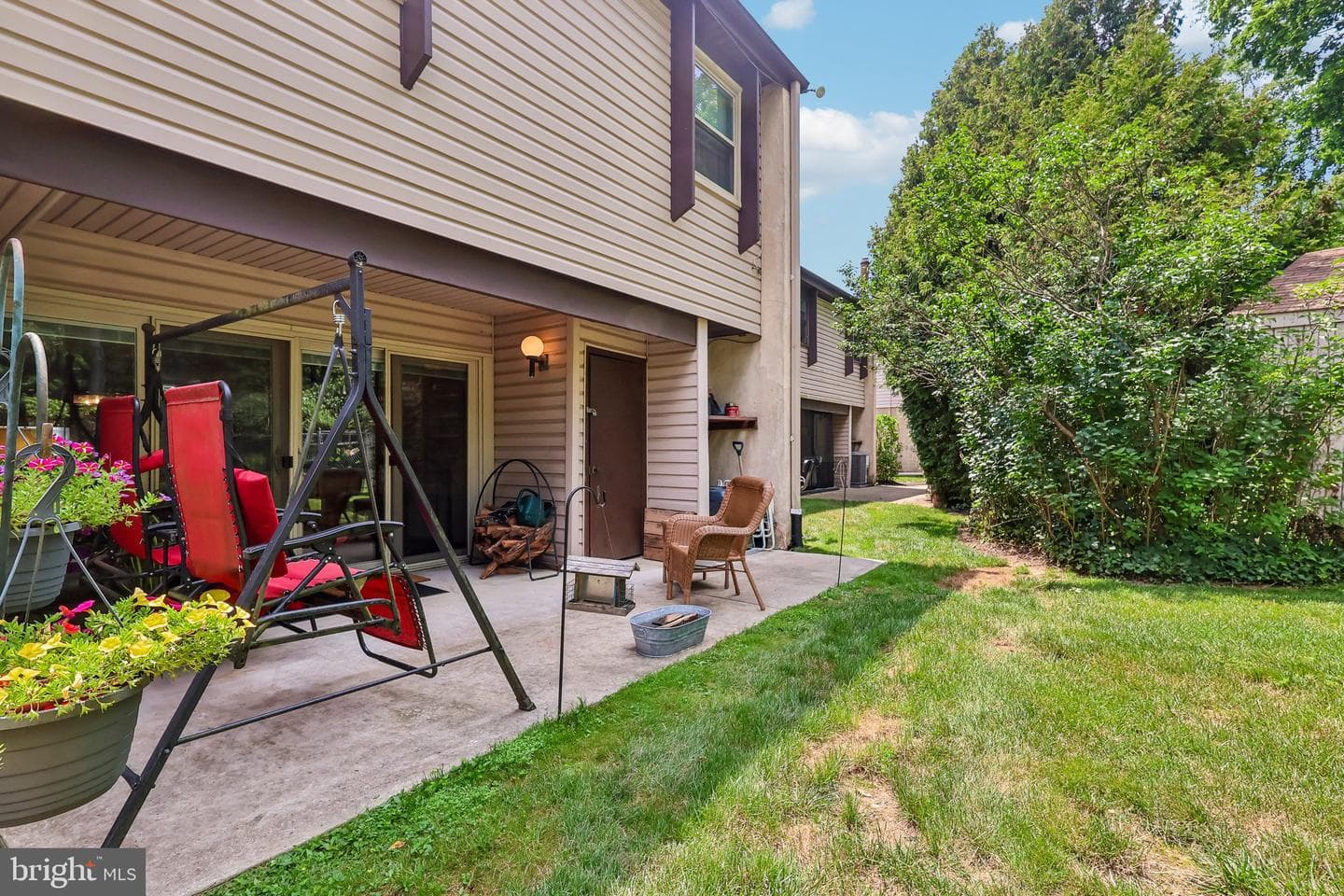 550 York Road N #13-B photo 33