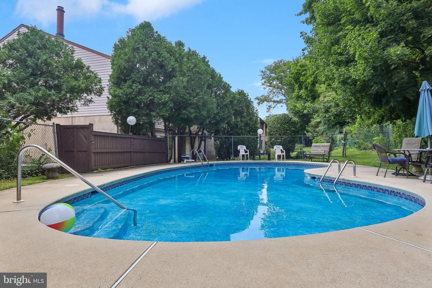 550 York Road N #13-B photo 39
